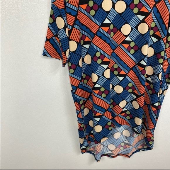NEW LuLaRoe Irma Geometric Print Tunic Top - Picture 3 of 9